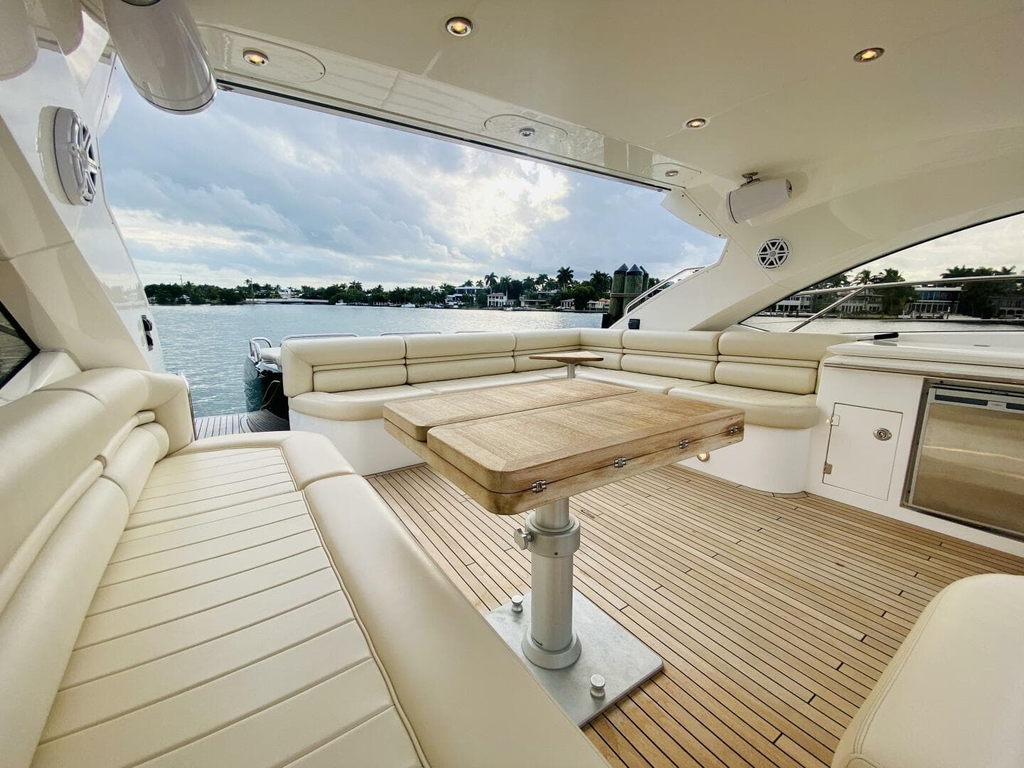 2010 Sunseeker Predator 60 — photo 49