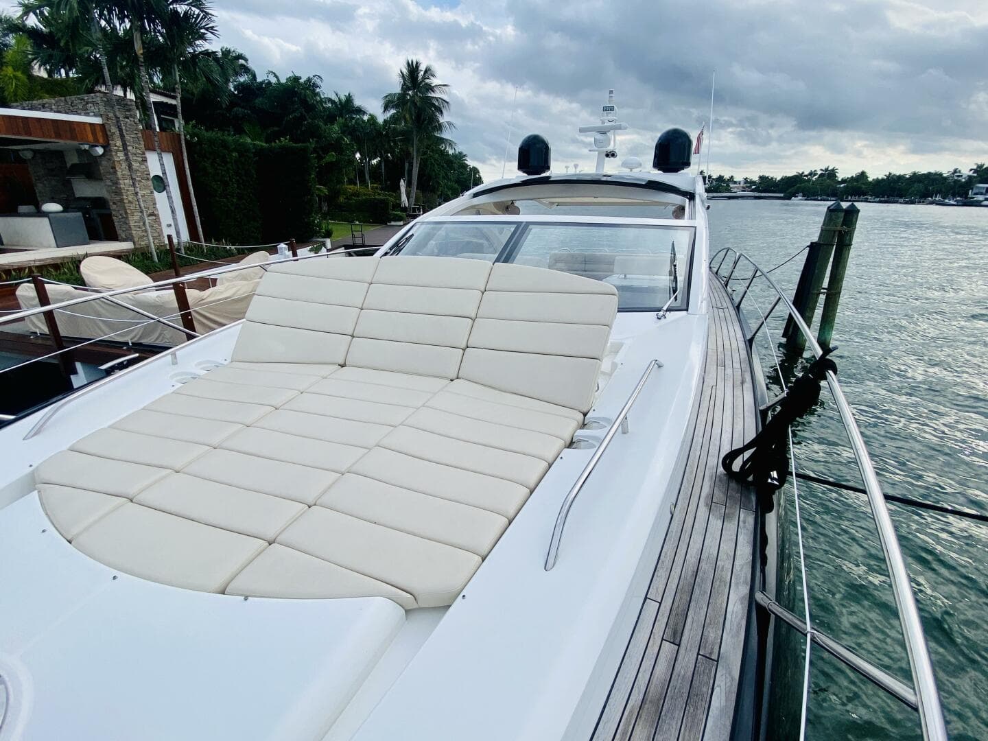 2010 Sunseeker Predator 60 — photo 19