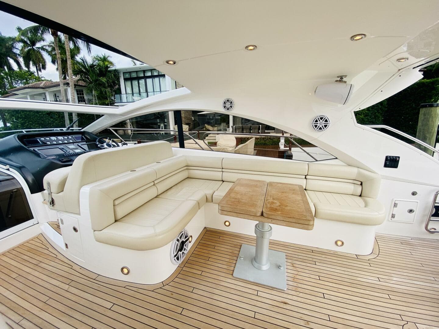 2010 Sunseeker Predator 60 — photo 42