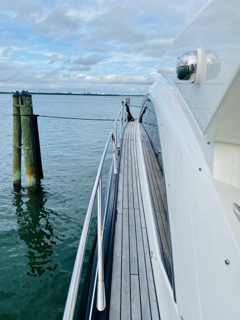 2010 Sunseeker Predator 60 — photo 26