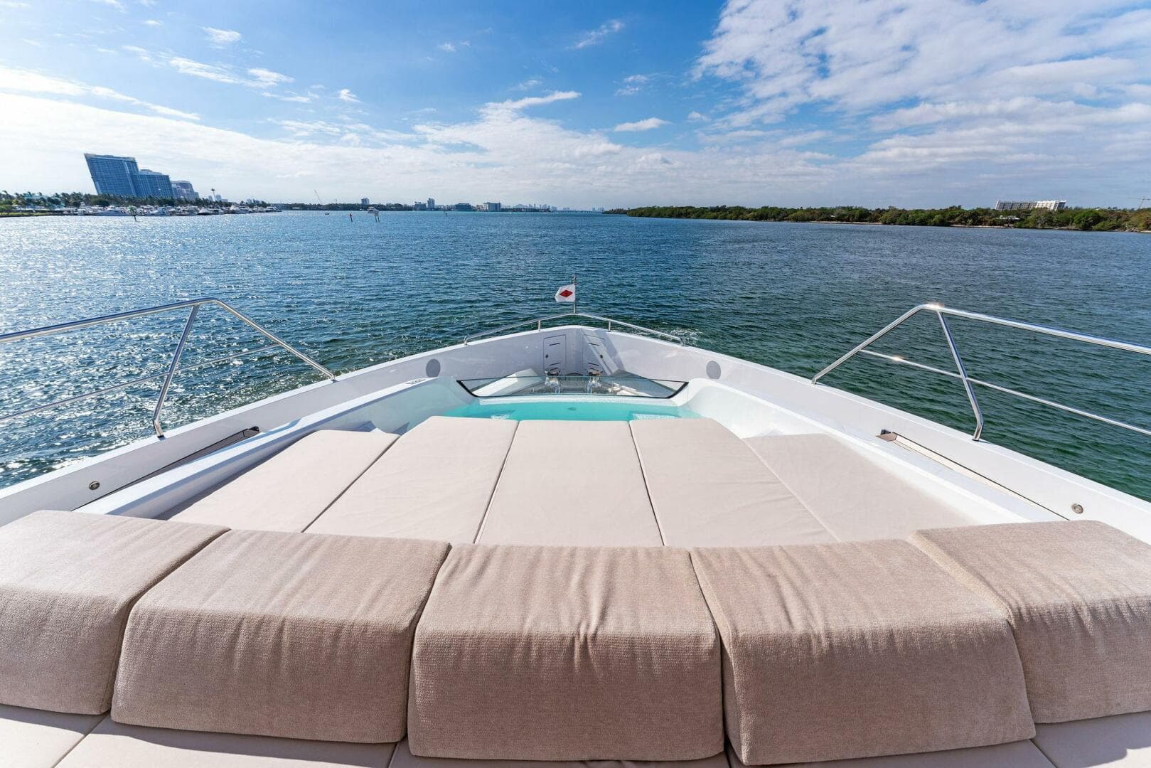 2020 Mangusta 33M Gransport — photo 9