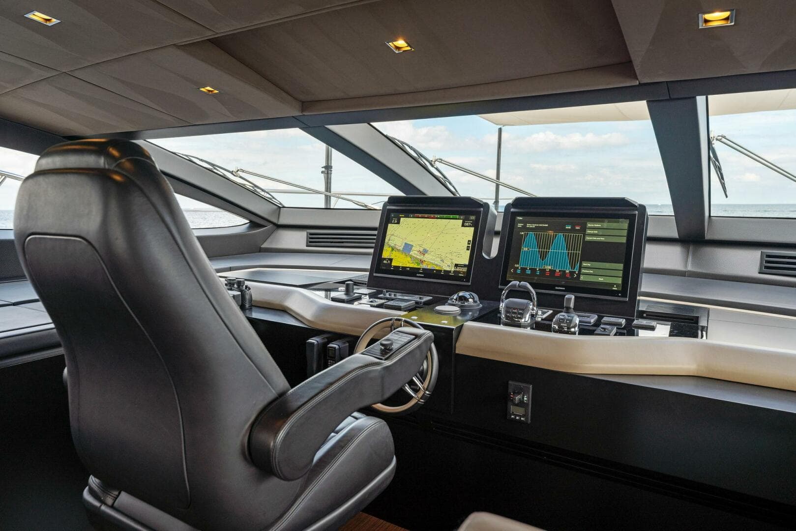 2020 Mangusta 33M Gransport — photo 41