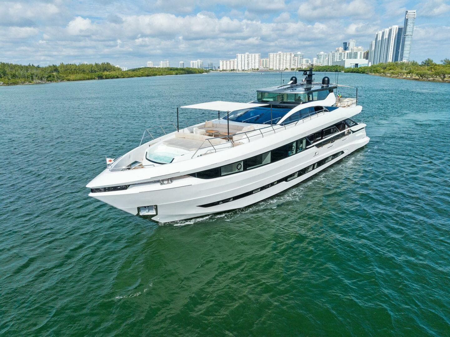 2020 Mangusta 33M Gransport — photo 4