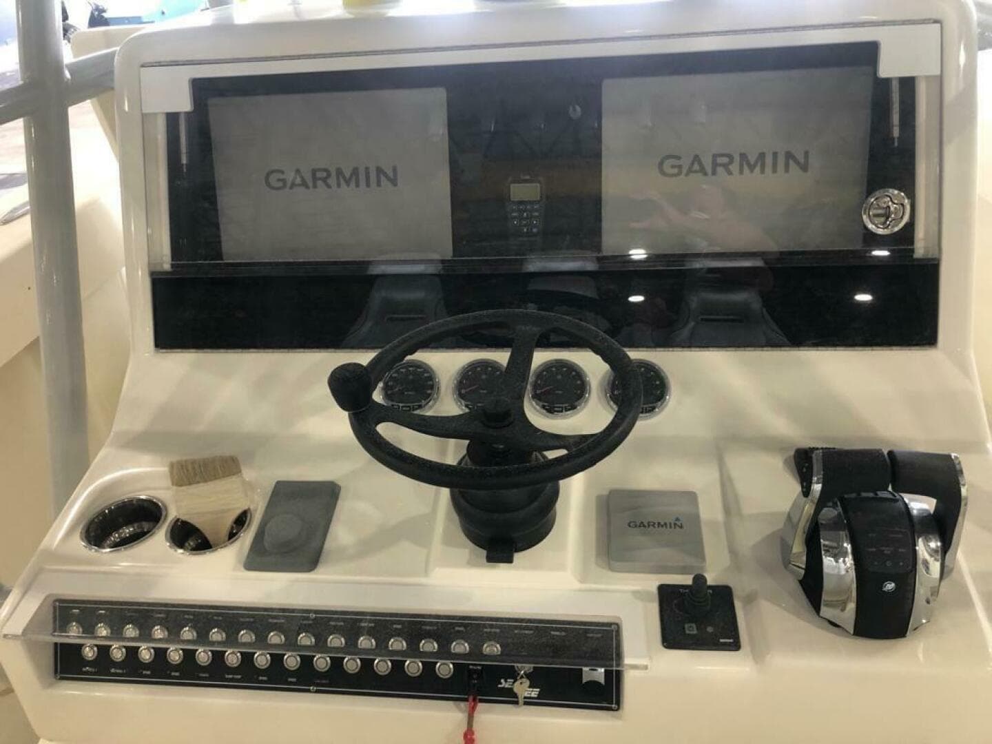 2020 Seavee 370Z — photo 13