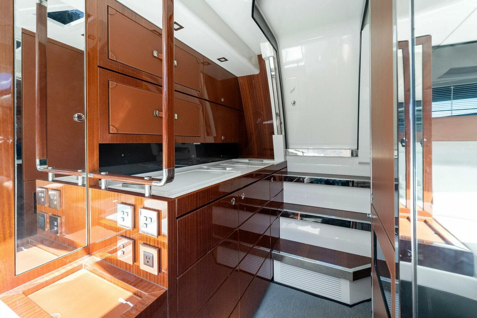 2022 Riva Mare — photo 13