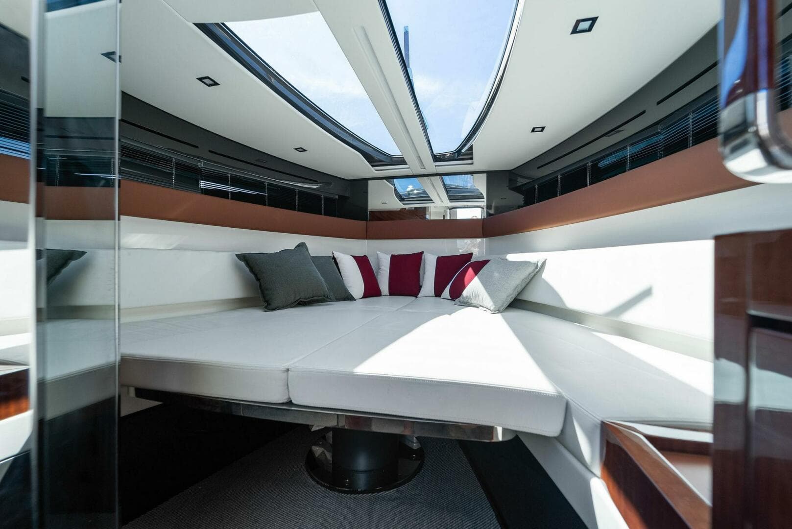 2022 Riva Mare — photo 16