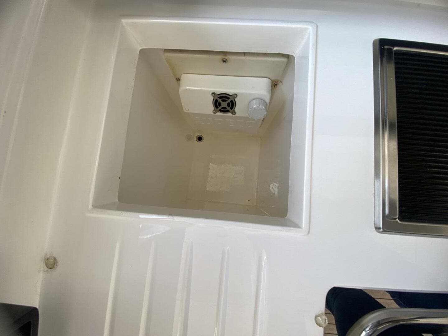 2014 Sunseeker 48 Portofino Xps — photo 22