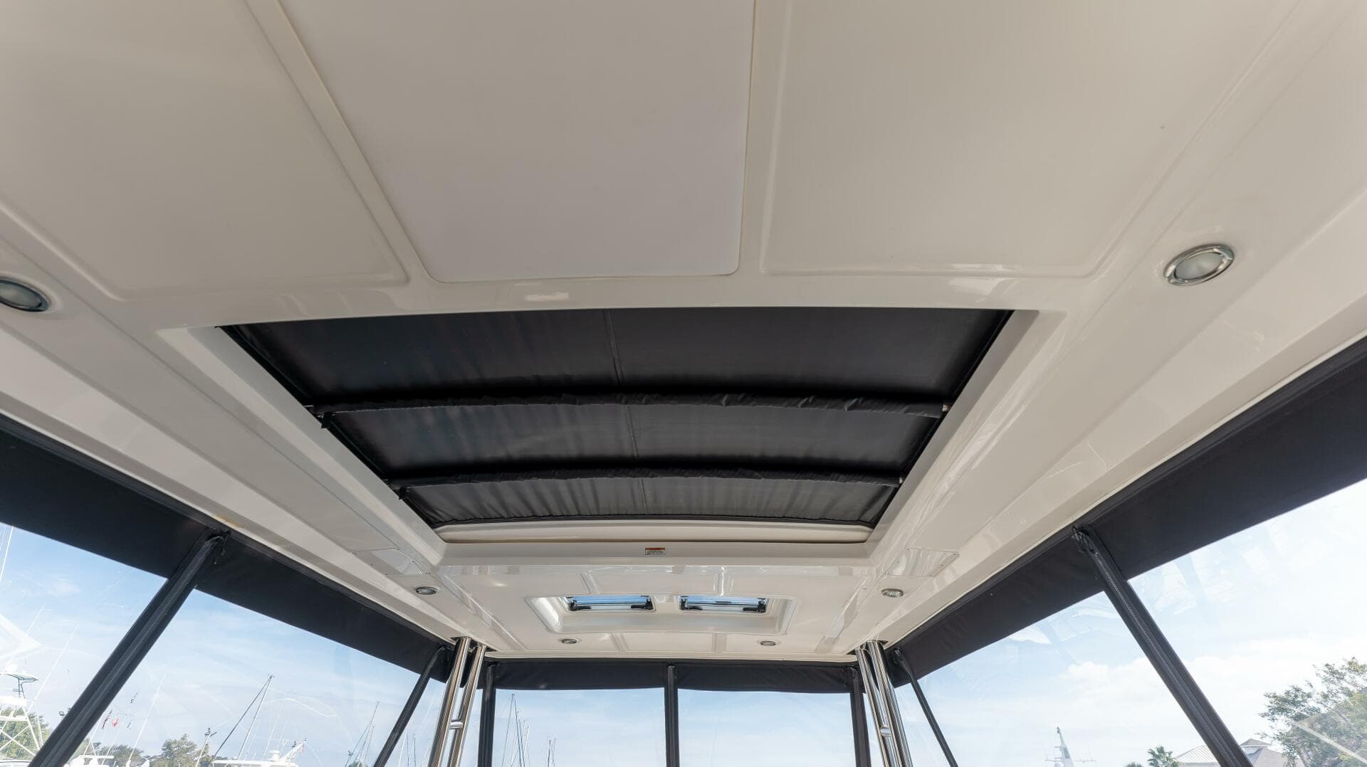 2016 Sea Ray 510 Fly — photo 49