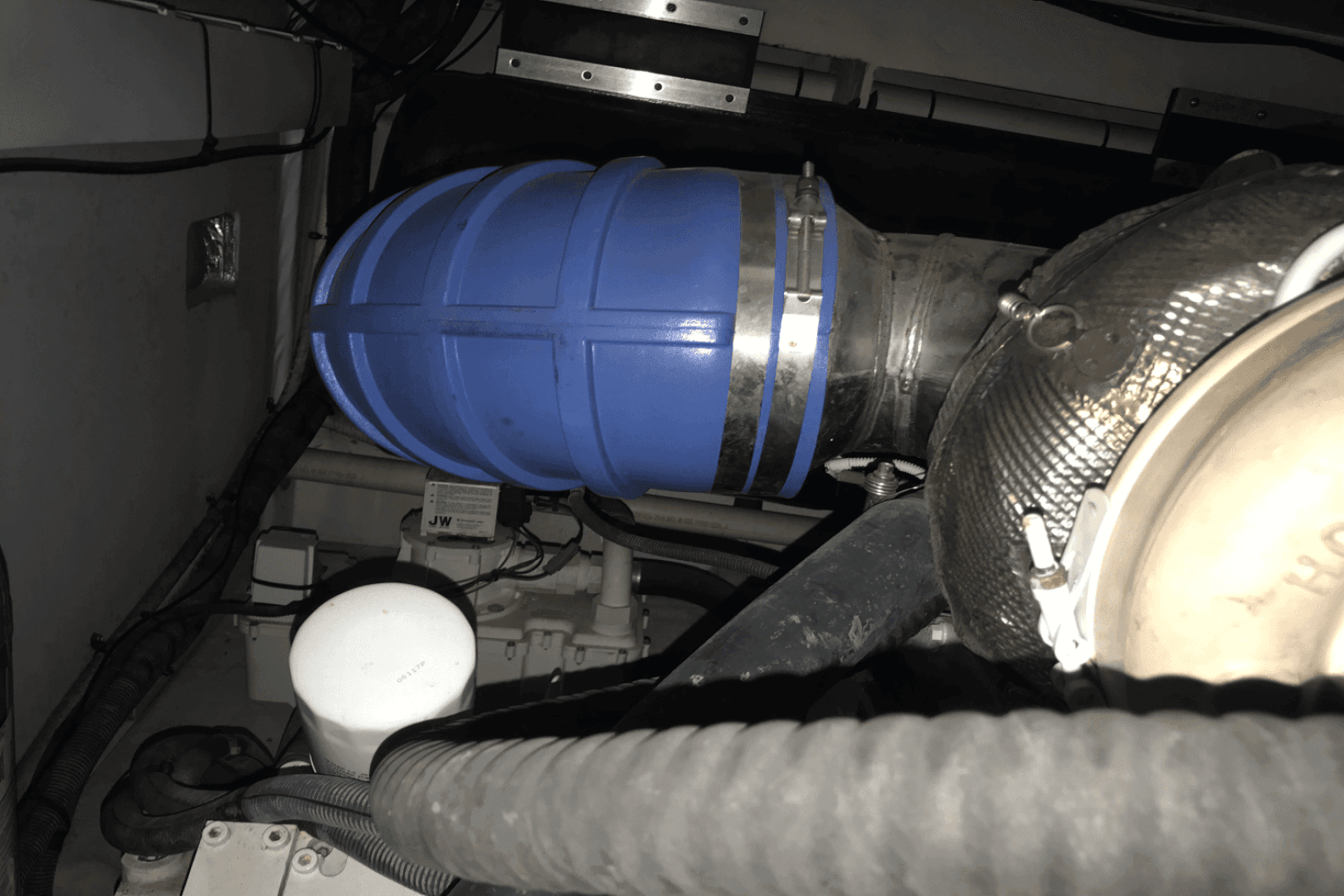 2009 Sea Ray 52 Sundancer — photo 44