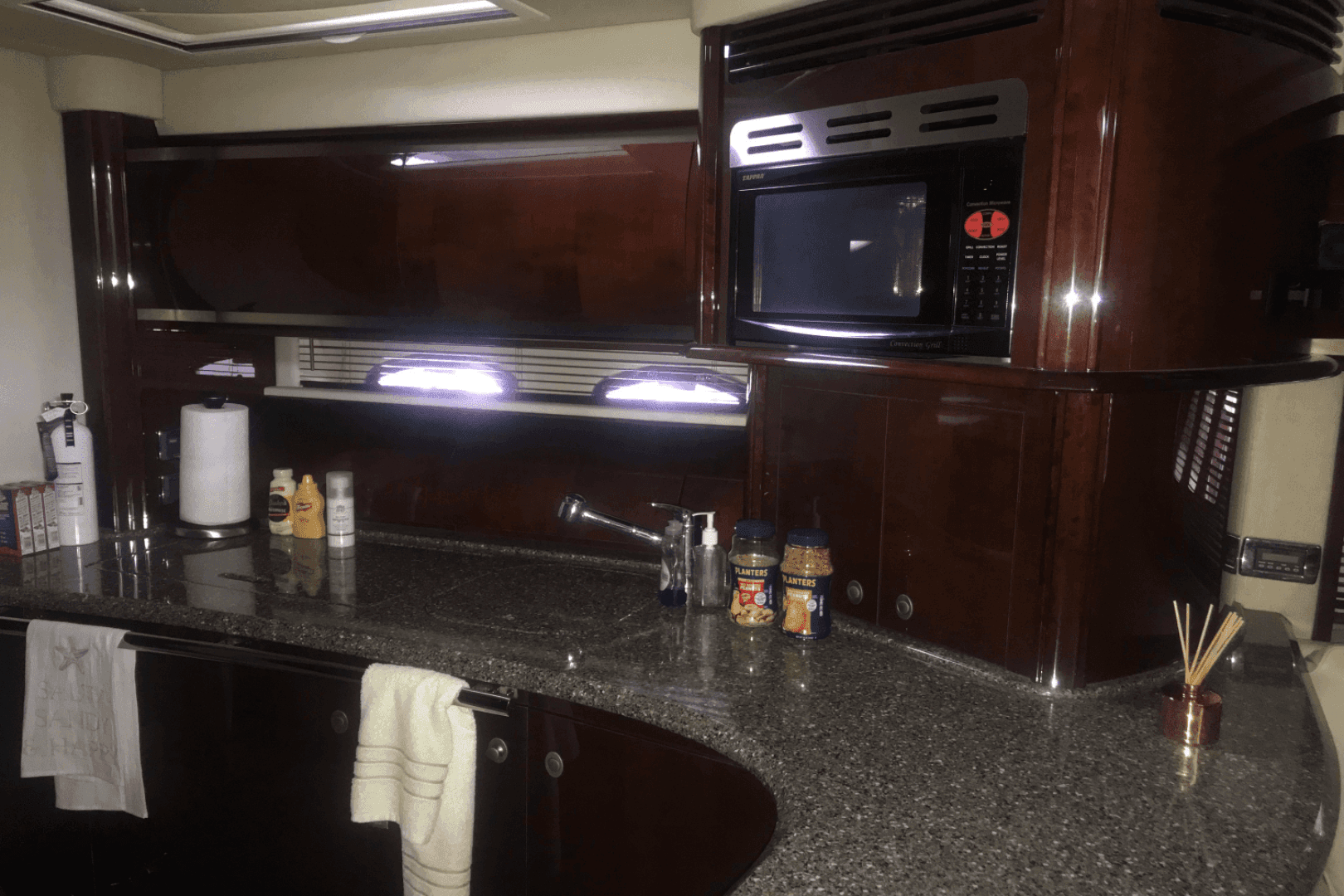 2009 Sea Ray 52 Sundancer — photo 60