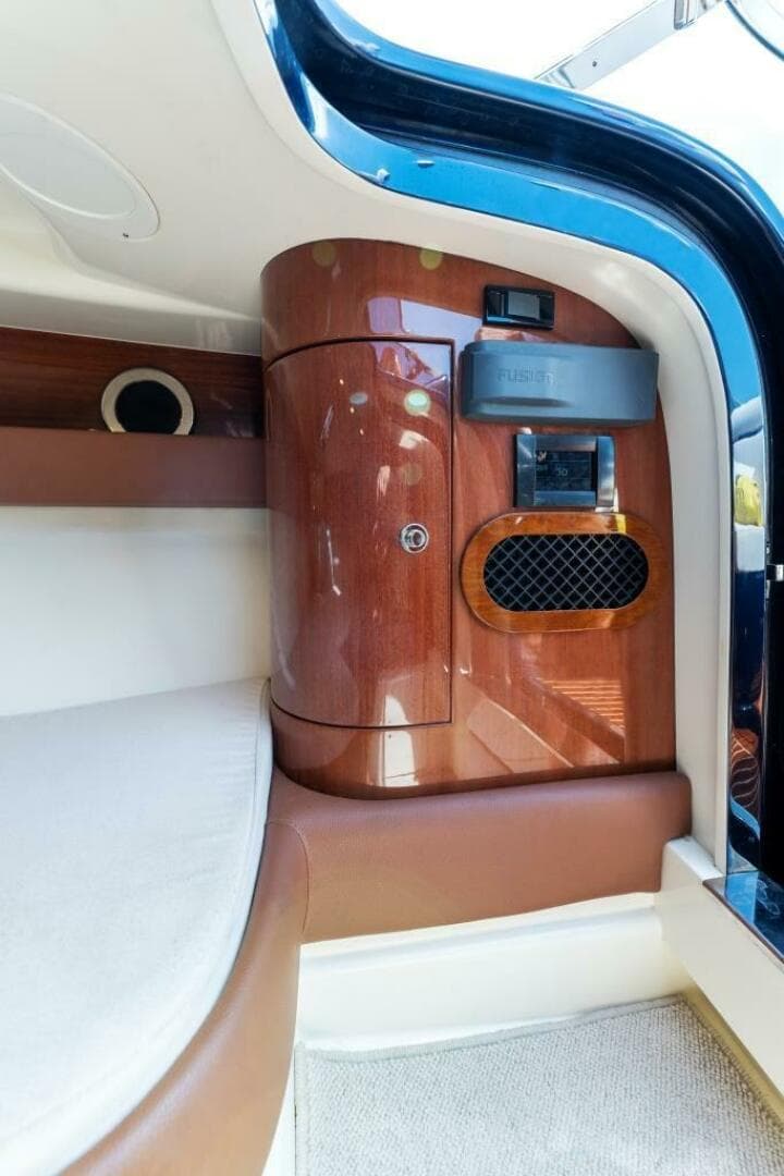 2020 Riva — photo 24