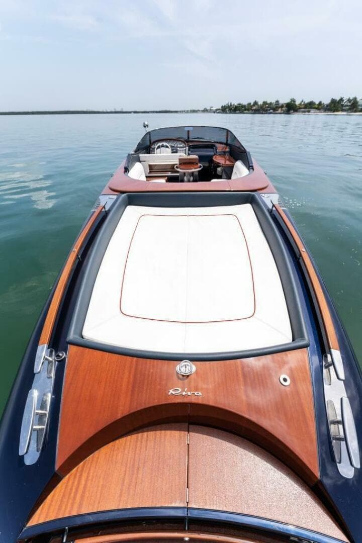 2020 Riva — photo 12
