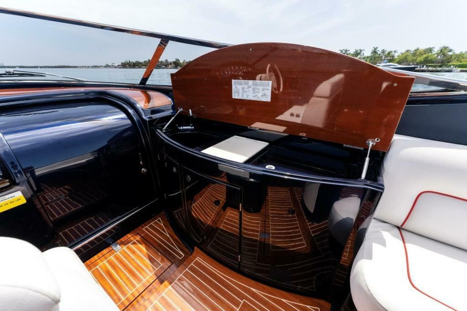 2020 Riva — photo 18