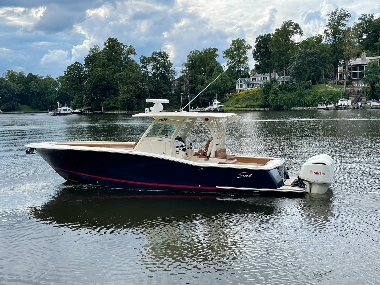 2016 Scout 350 LXF — photo 2