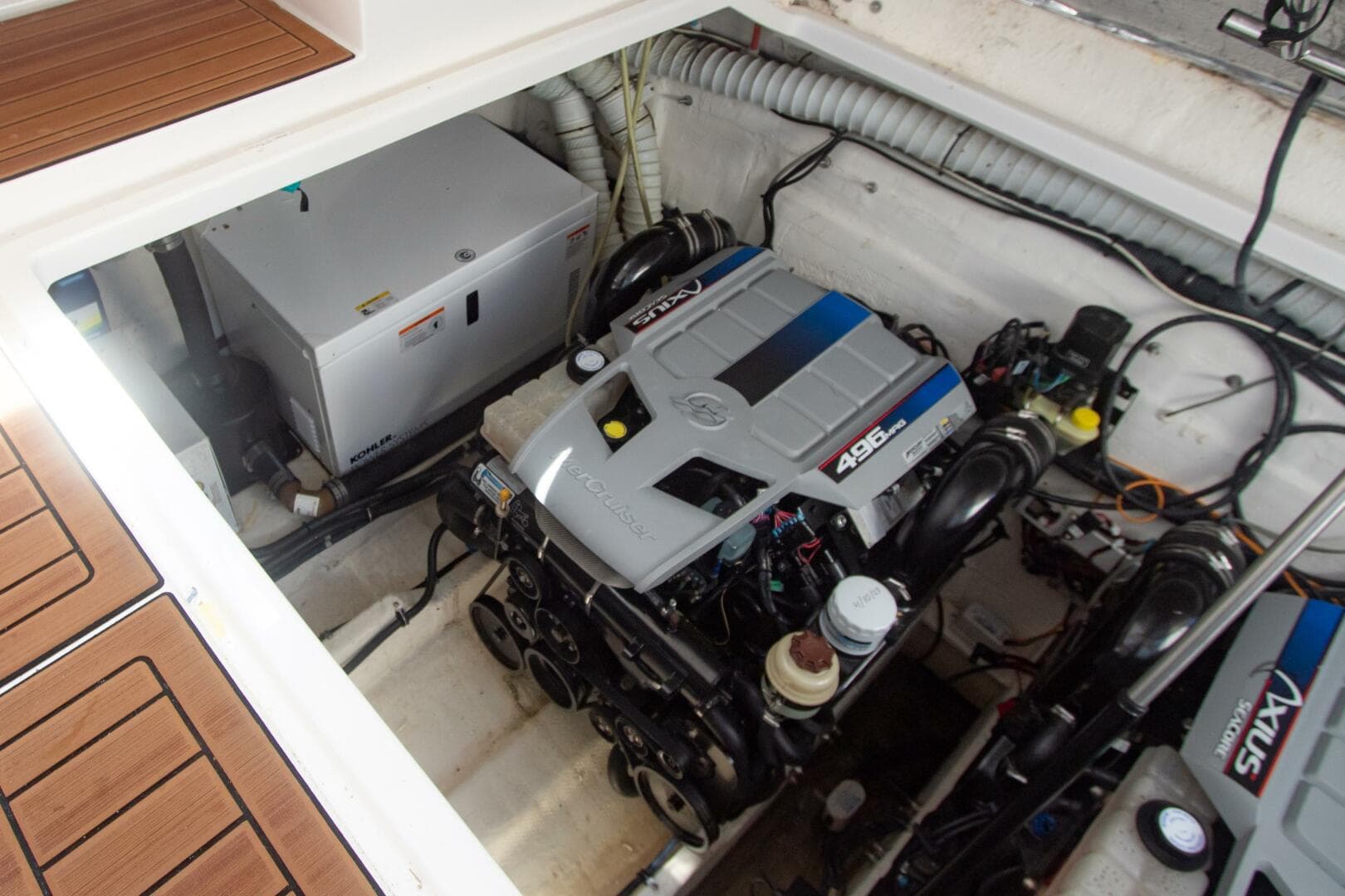 2008 Rinker 40 Express Cruiser — photo 19