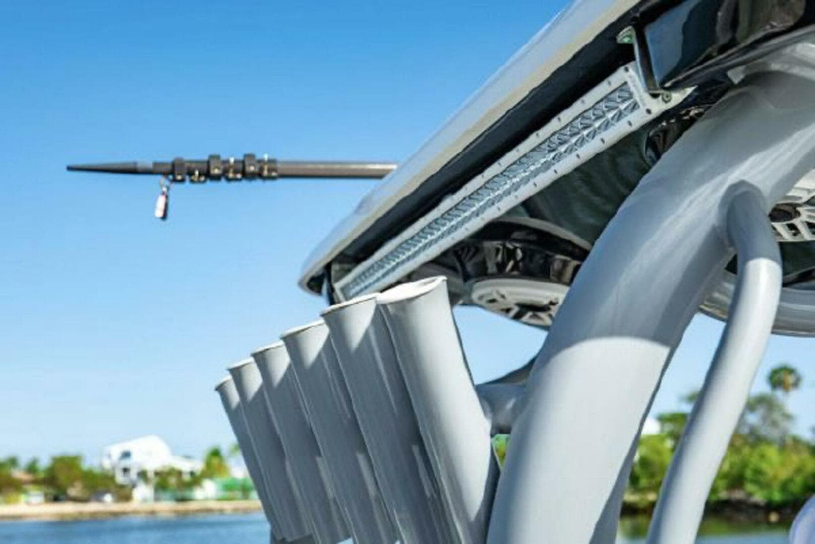 2020 Tidewater 320 CC Adventure — photo 19