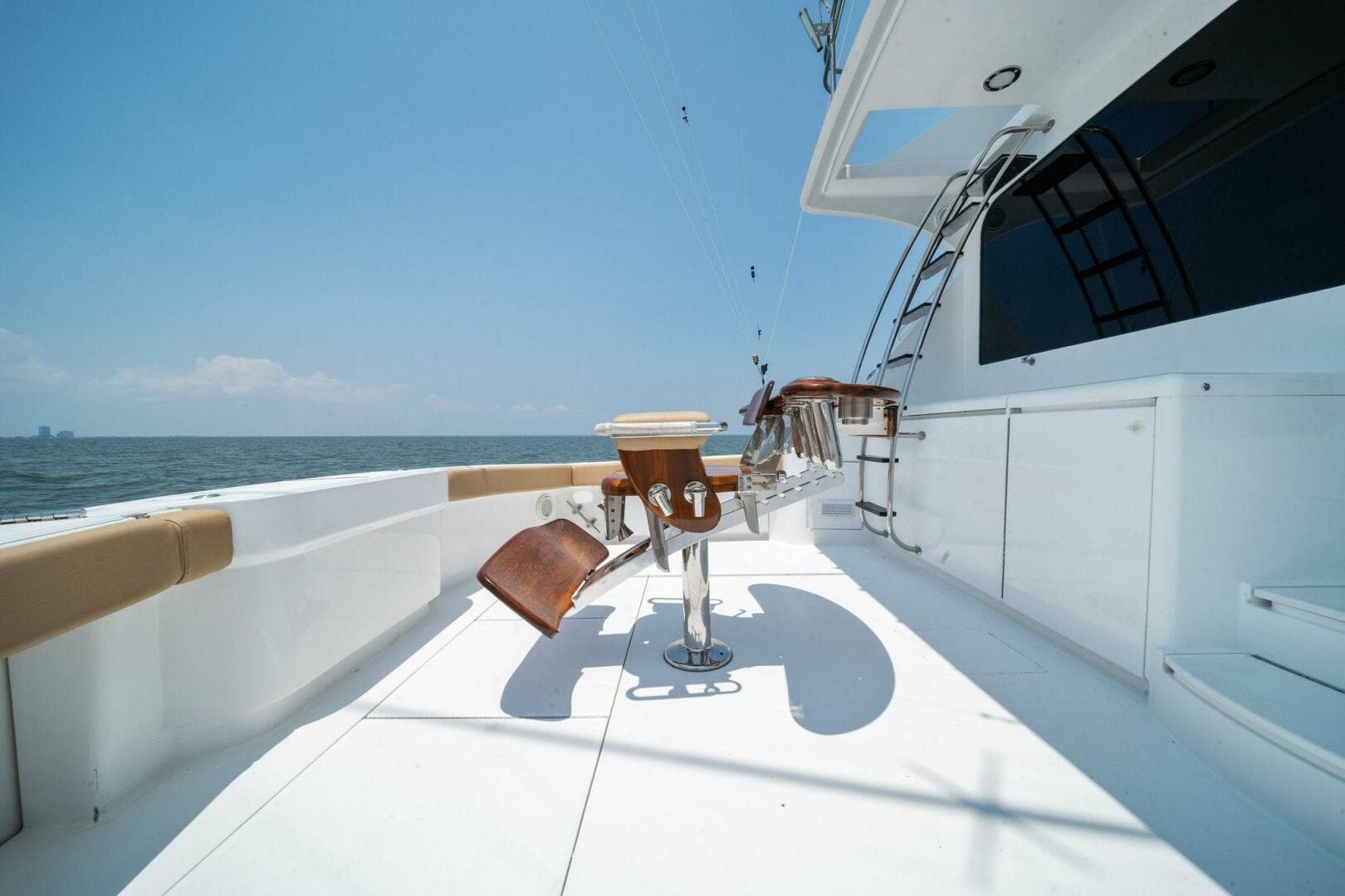 2003 Hatteras 54 Convertible — photo 42