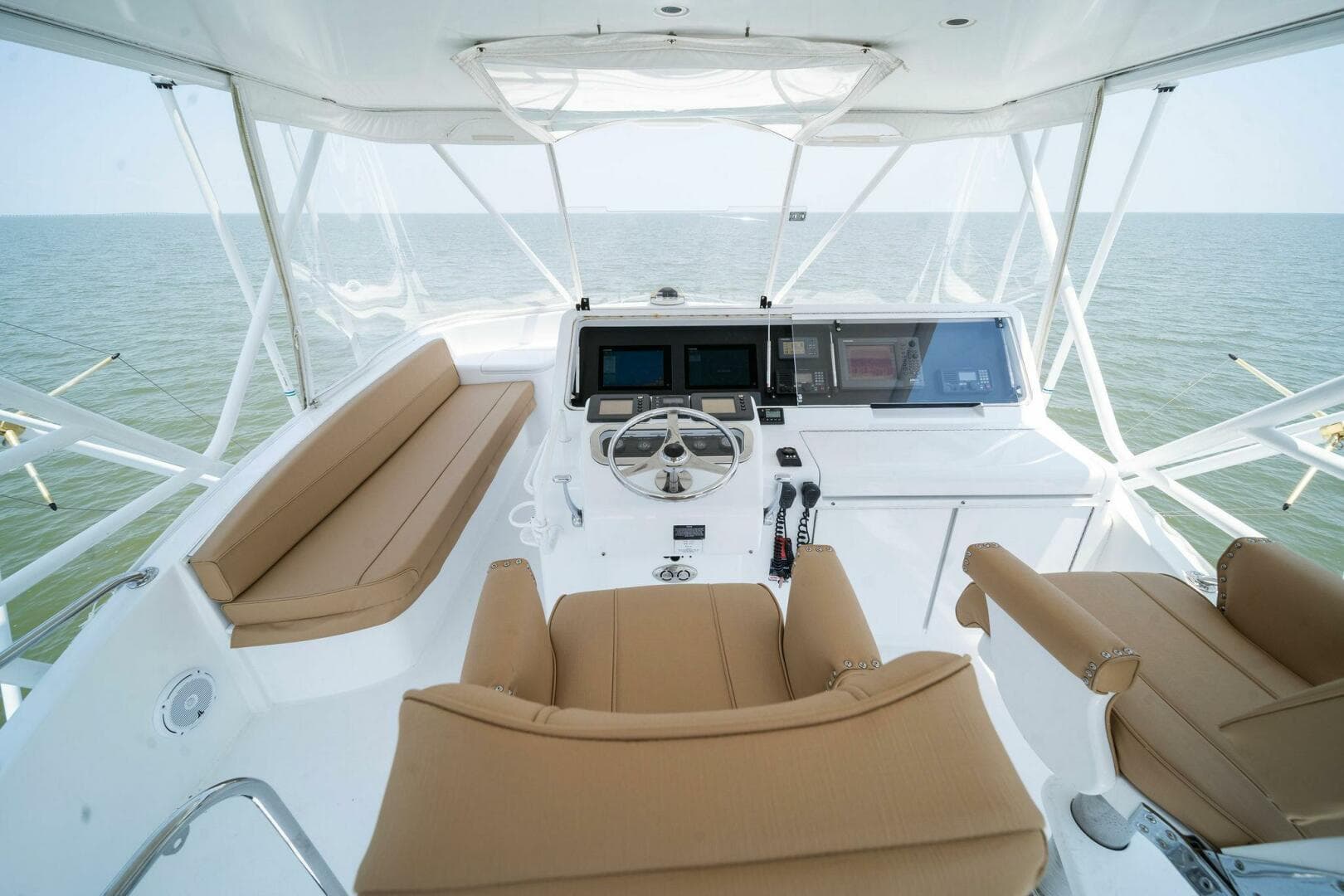 2003 Hatteras 54 Convertible — photo 47