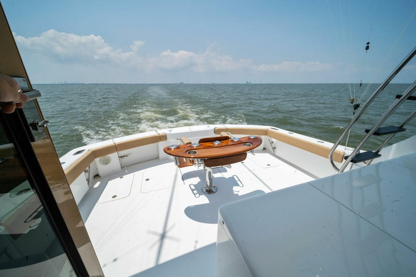 2003 Hatteras 54 Convertible — photo 44