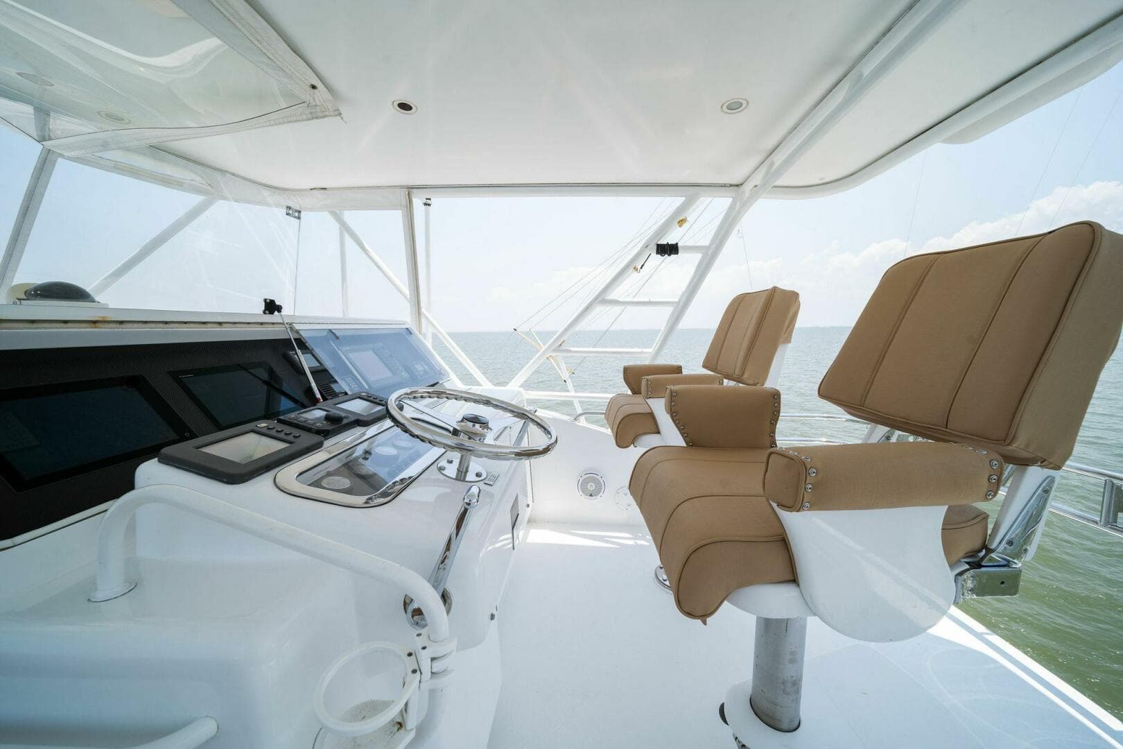 2003 Hatteras 54 Convertible — photo 49