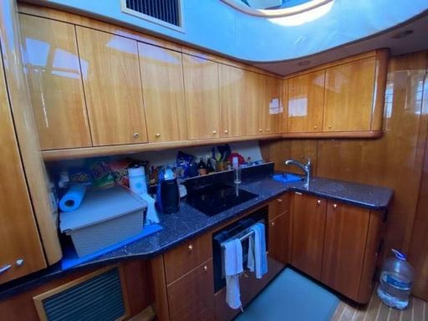 2006 Sunseeker Manhattan 50 — photo 27