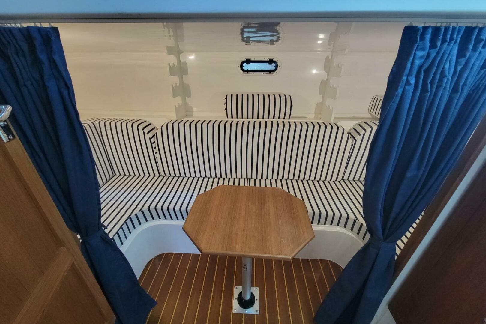 2021 Stamas 390 Aegean — photo 15