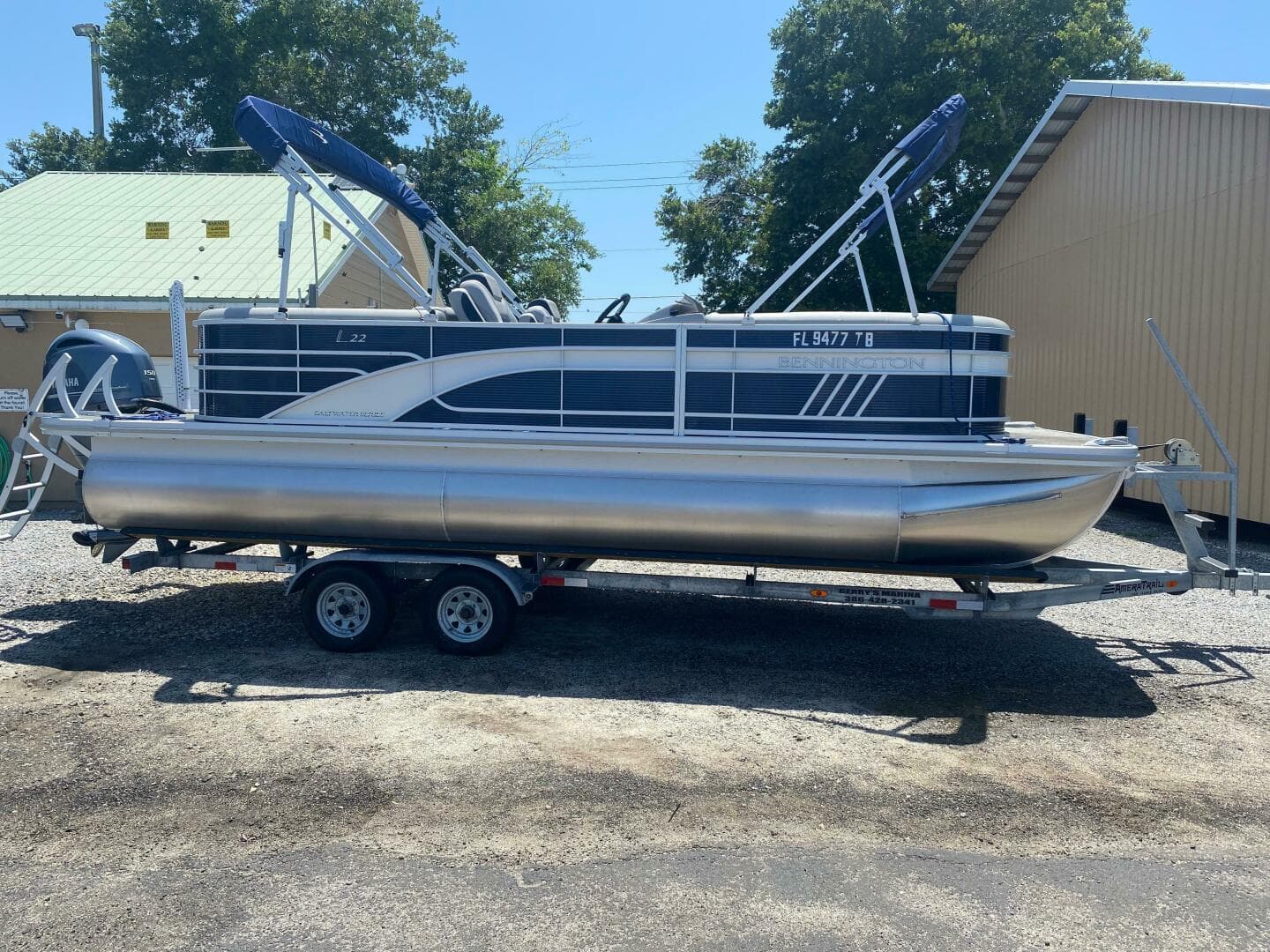 2022 Bennington 22 Lsr — photo 2