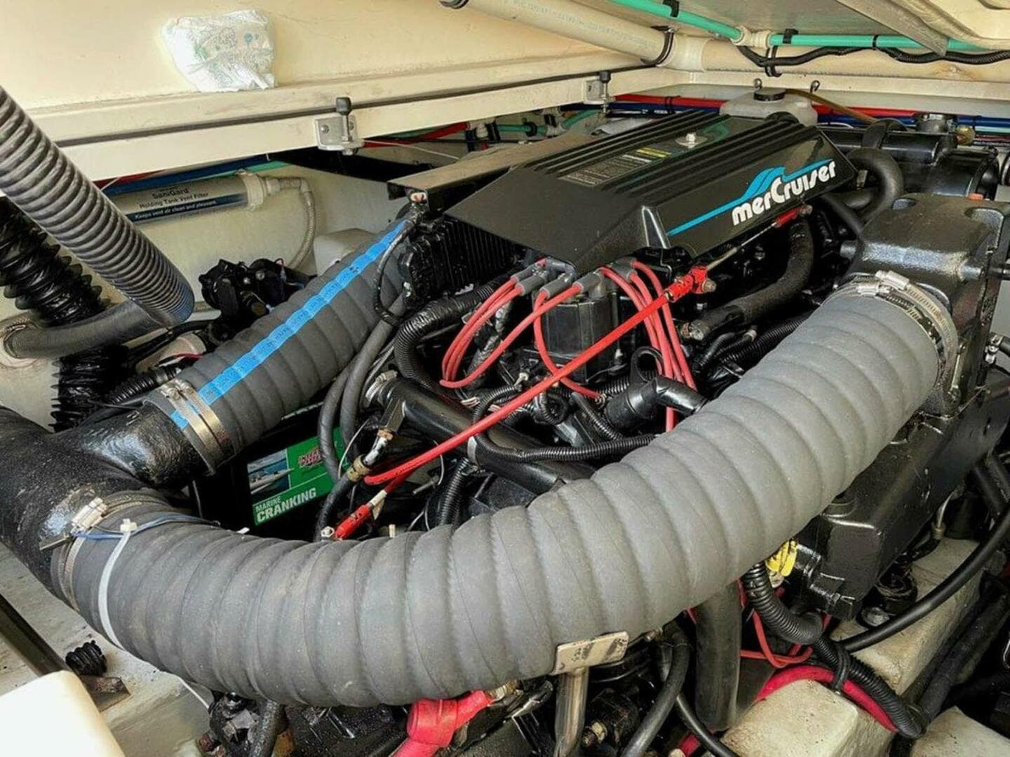 1998 Pursuit 3000 Express — photo 13