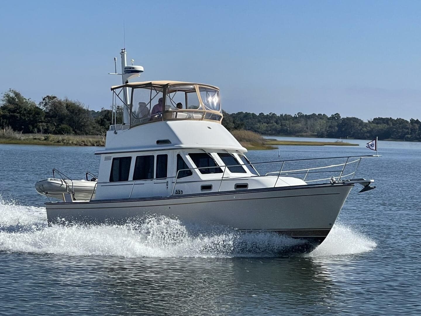 2004 Sabre Flybridge — photo 2