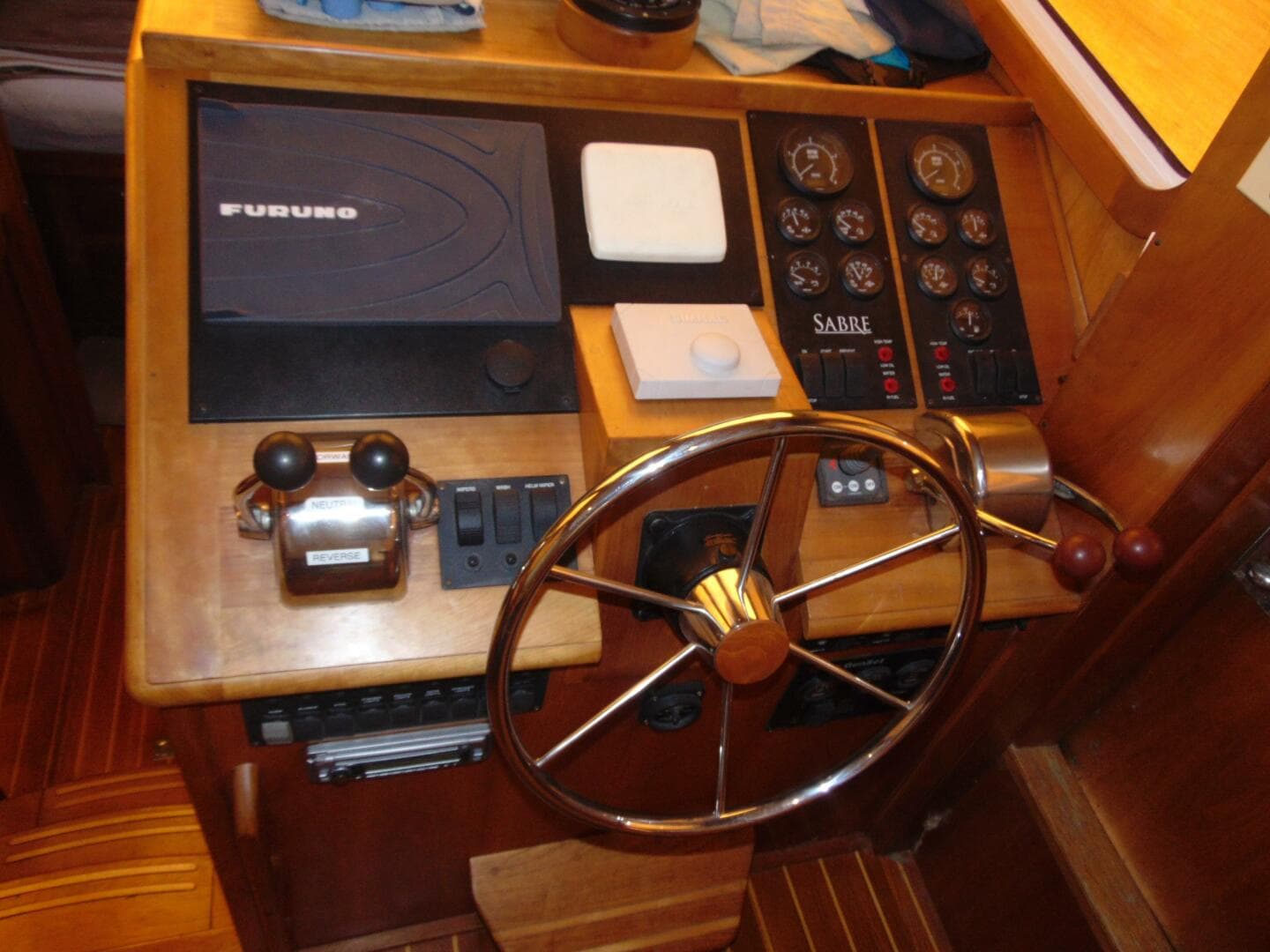 2004 Sabre Flybridge — photo 15