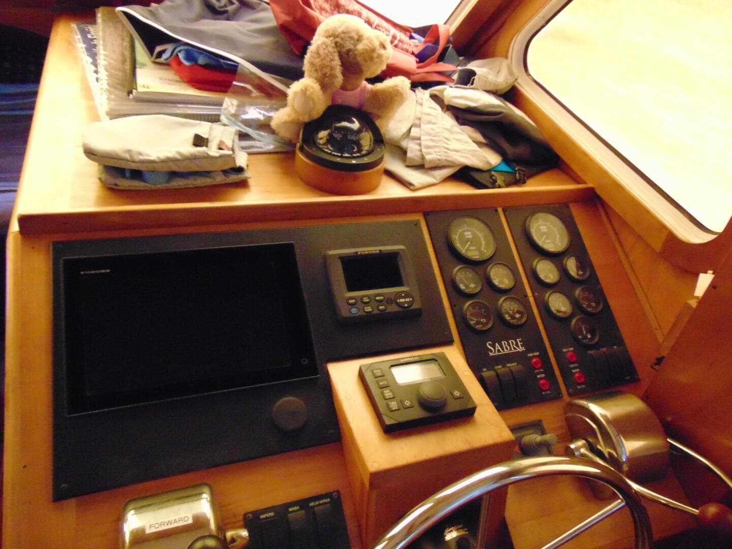 2004 Sabre Flybridge — photo 16
