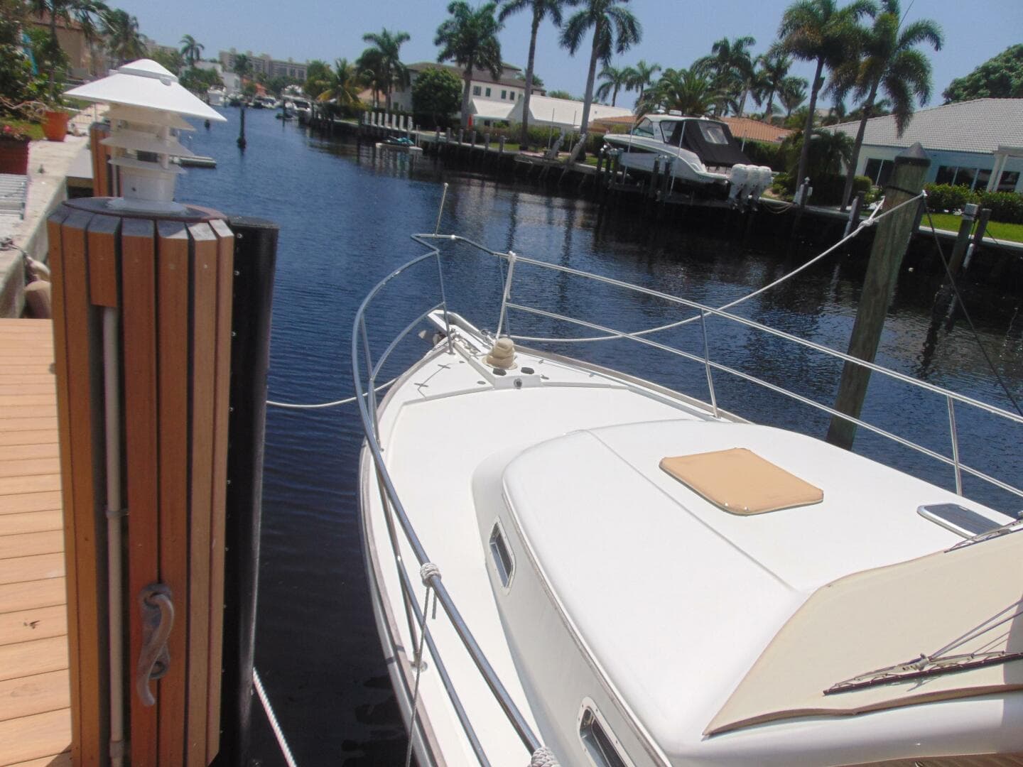 2004 Sabre Flybridge — photo 6