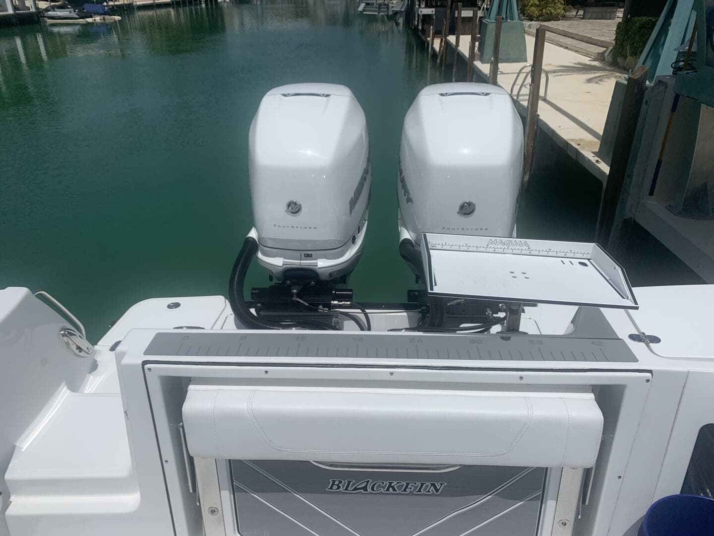 2023 Blackfin 302 CC — photo 9