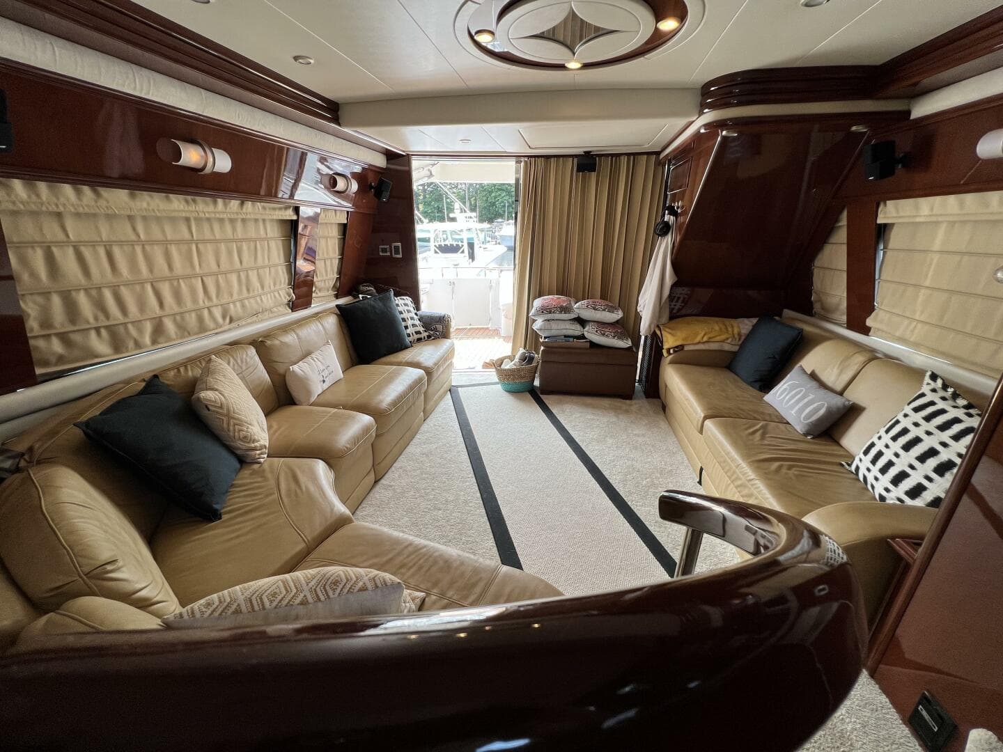 2008 Marquis 59 Fly Bridge - Markham Edition — photo 21