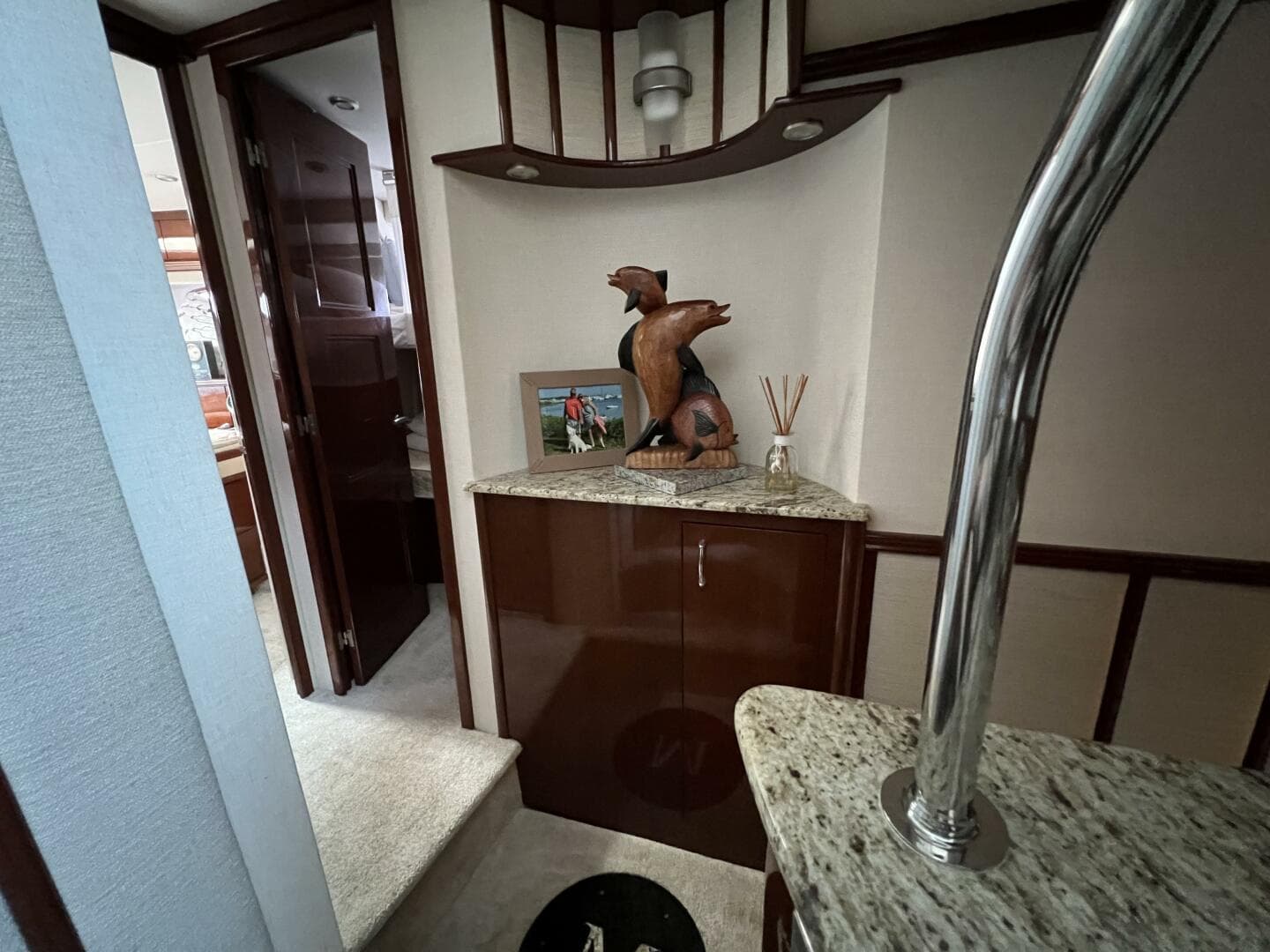 2008 Marquis 59 Fly Bridge - Markham Edition — photo 33