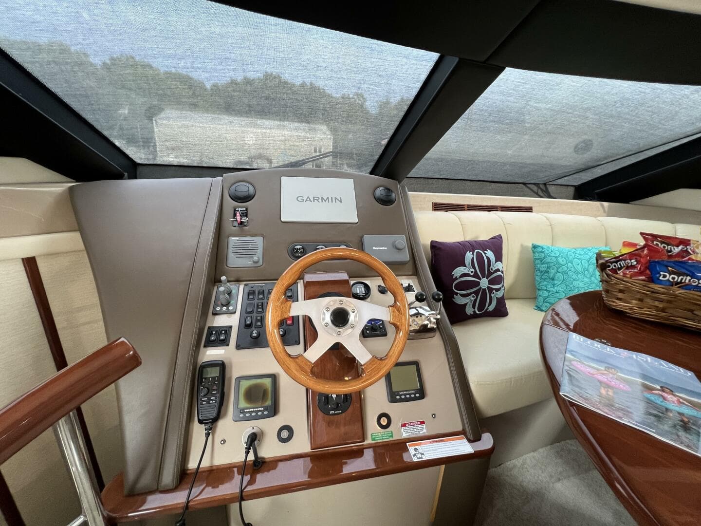 2008 Marquis 59 Fly Bridge - Markham Edition — photo 29