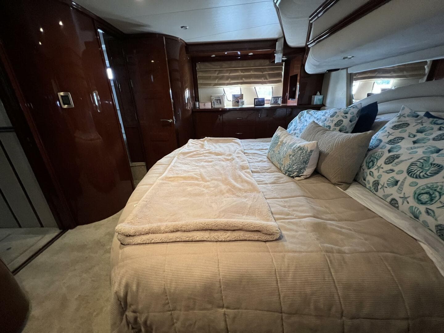 2008 Marquis 59 Fly Bridge - Markham Edition — photo 35