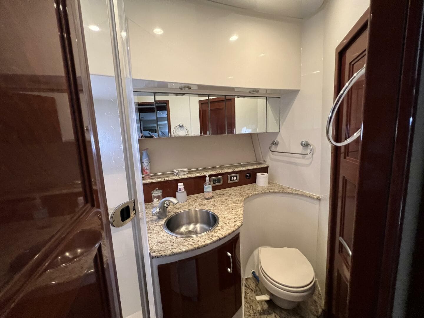 2008 Marquis 59 Fly Bridge - Markham Edition — photo 43