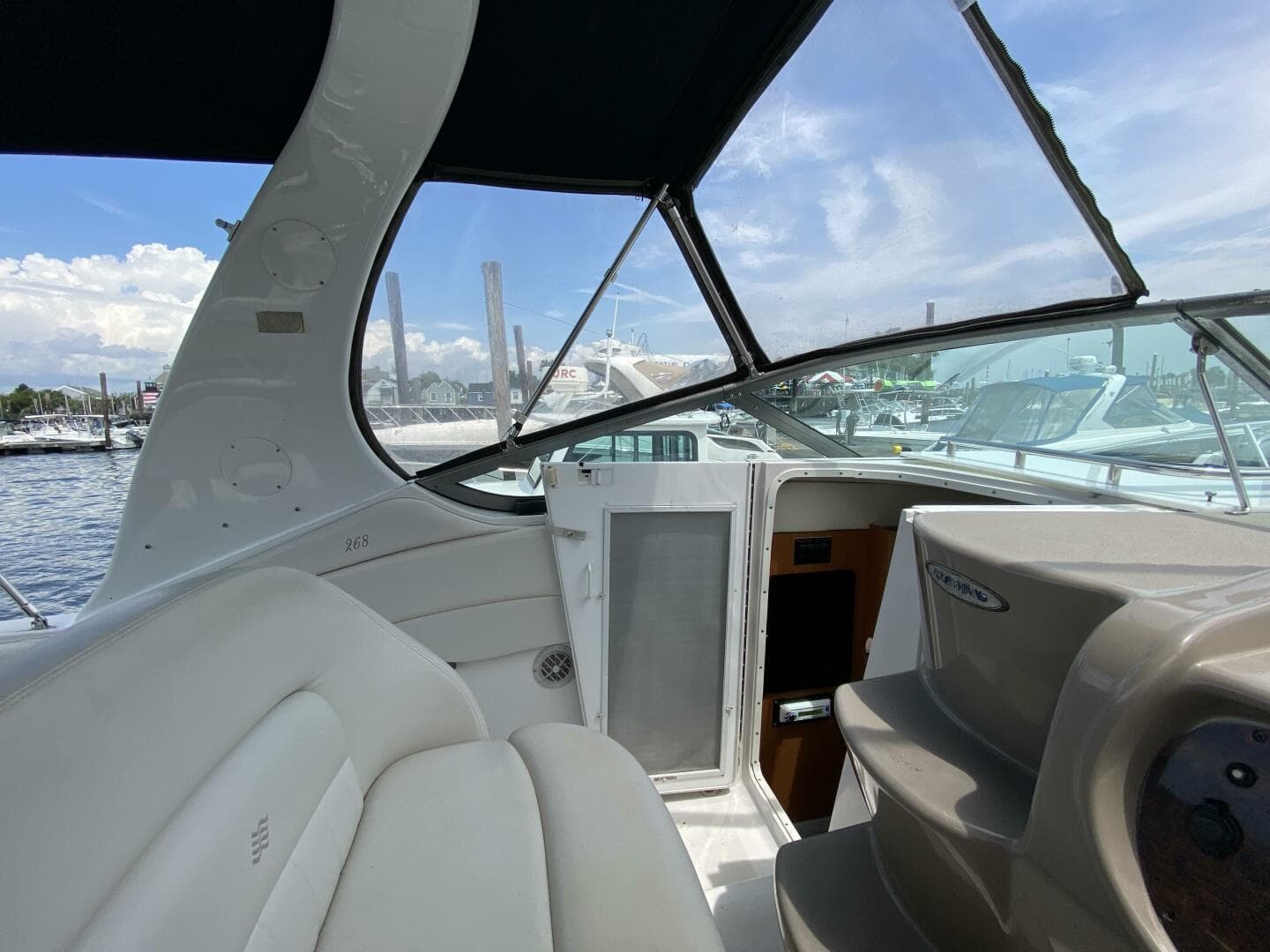 2002 Four Winns 268 Vista — photo 12