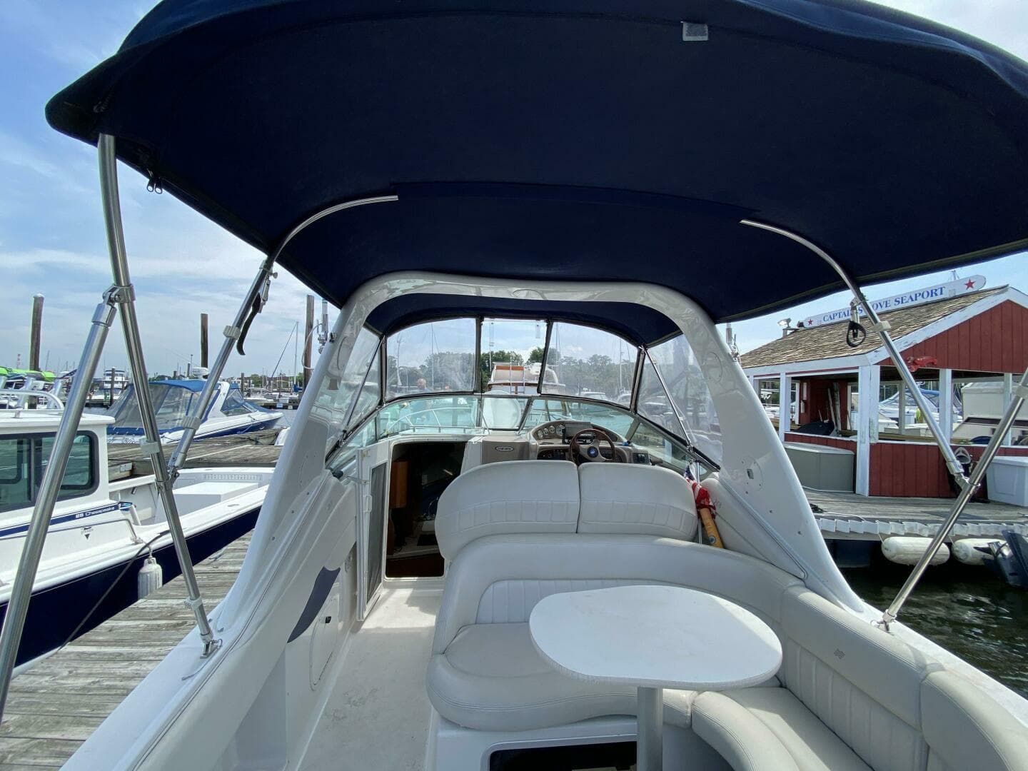 2002 Four Winns 268 Vista — photo 21