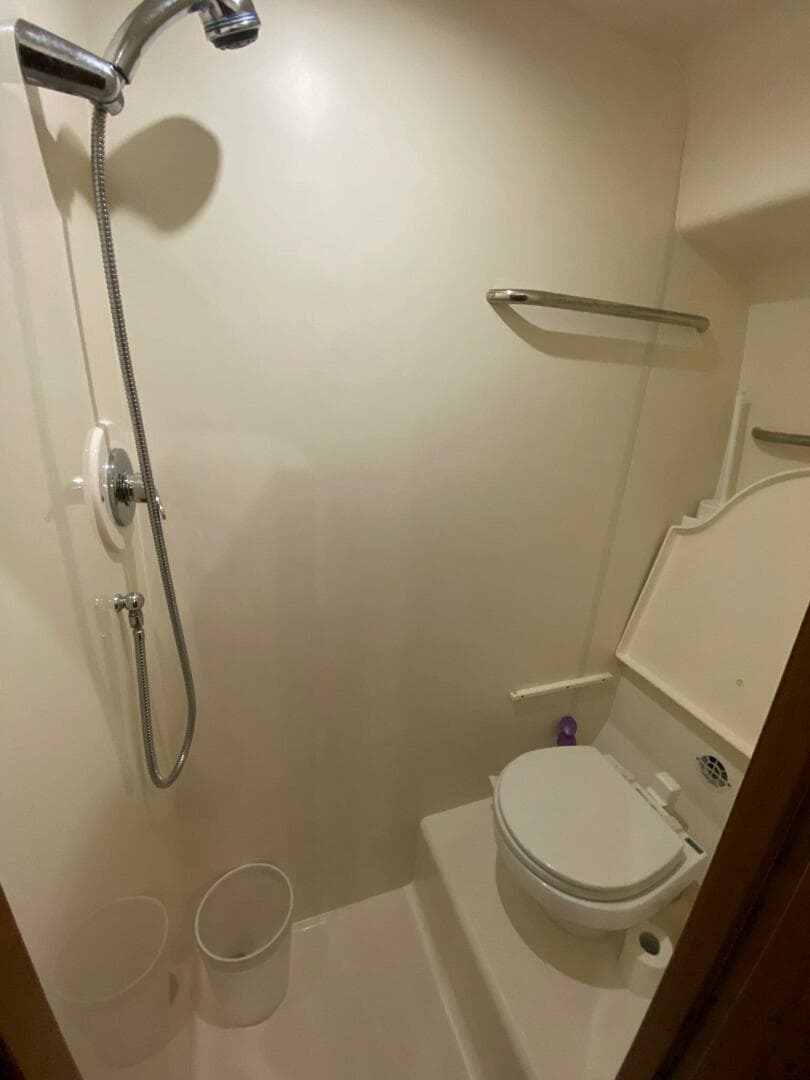 2009 Tiara Yachts 4300 Sovran — photo 19