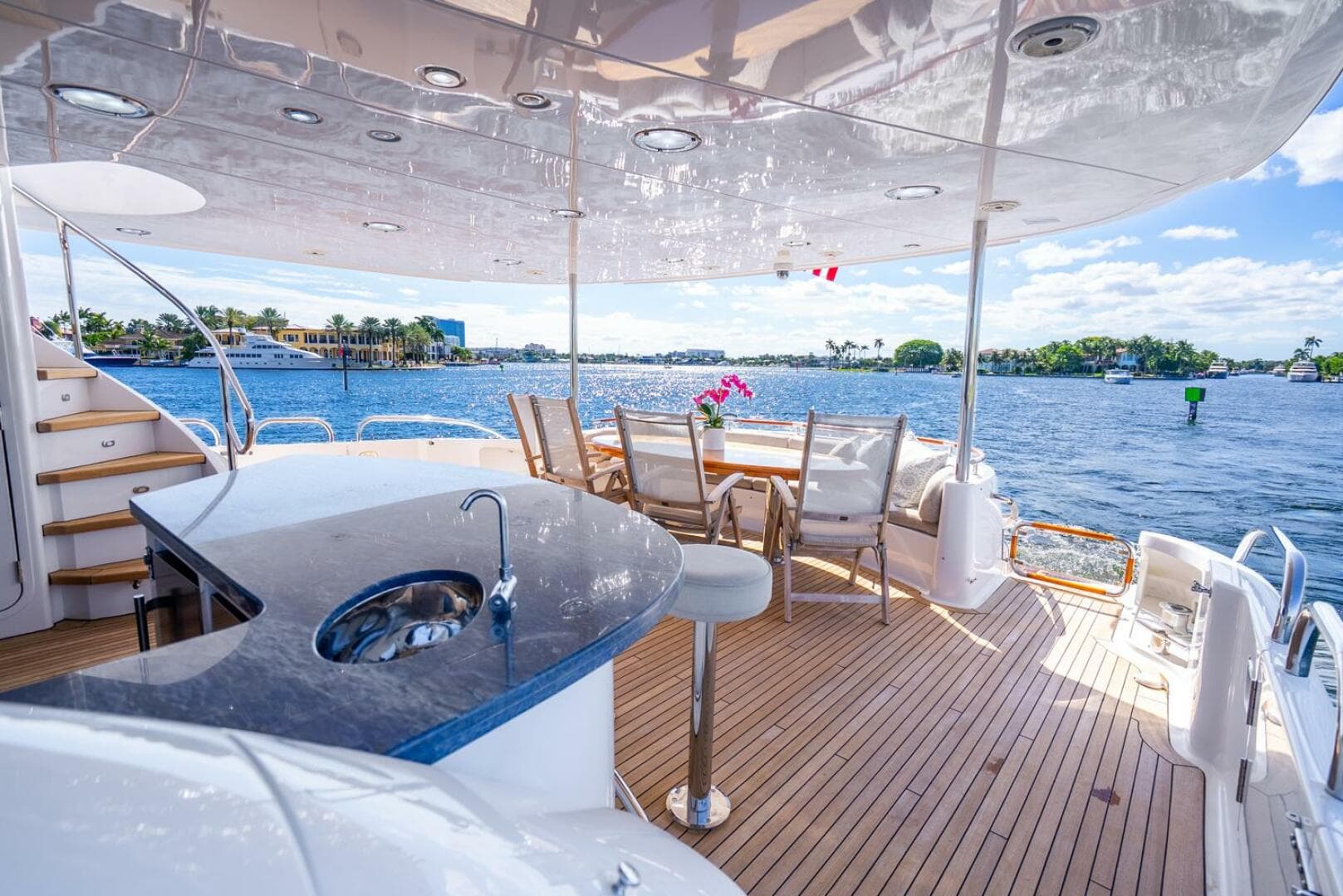 2008 Lazzara Yachts 116 — photo 57