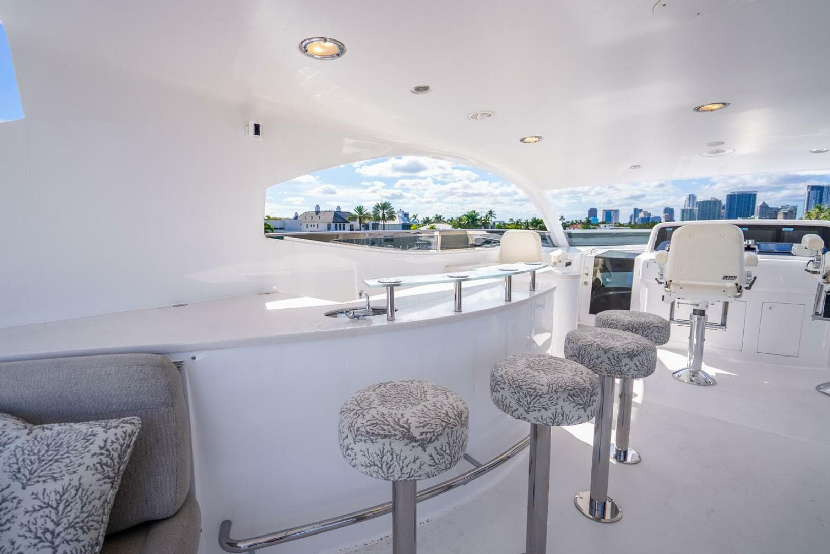 2008 Lazzara Yachts 116 — photo 68