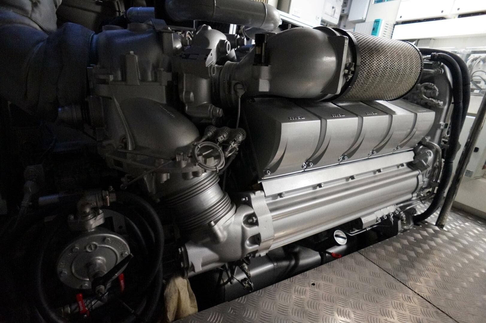 2016 Pershing 70 — photo 55