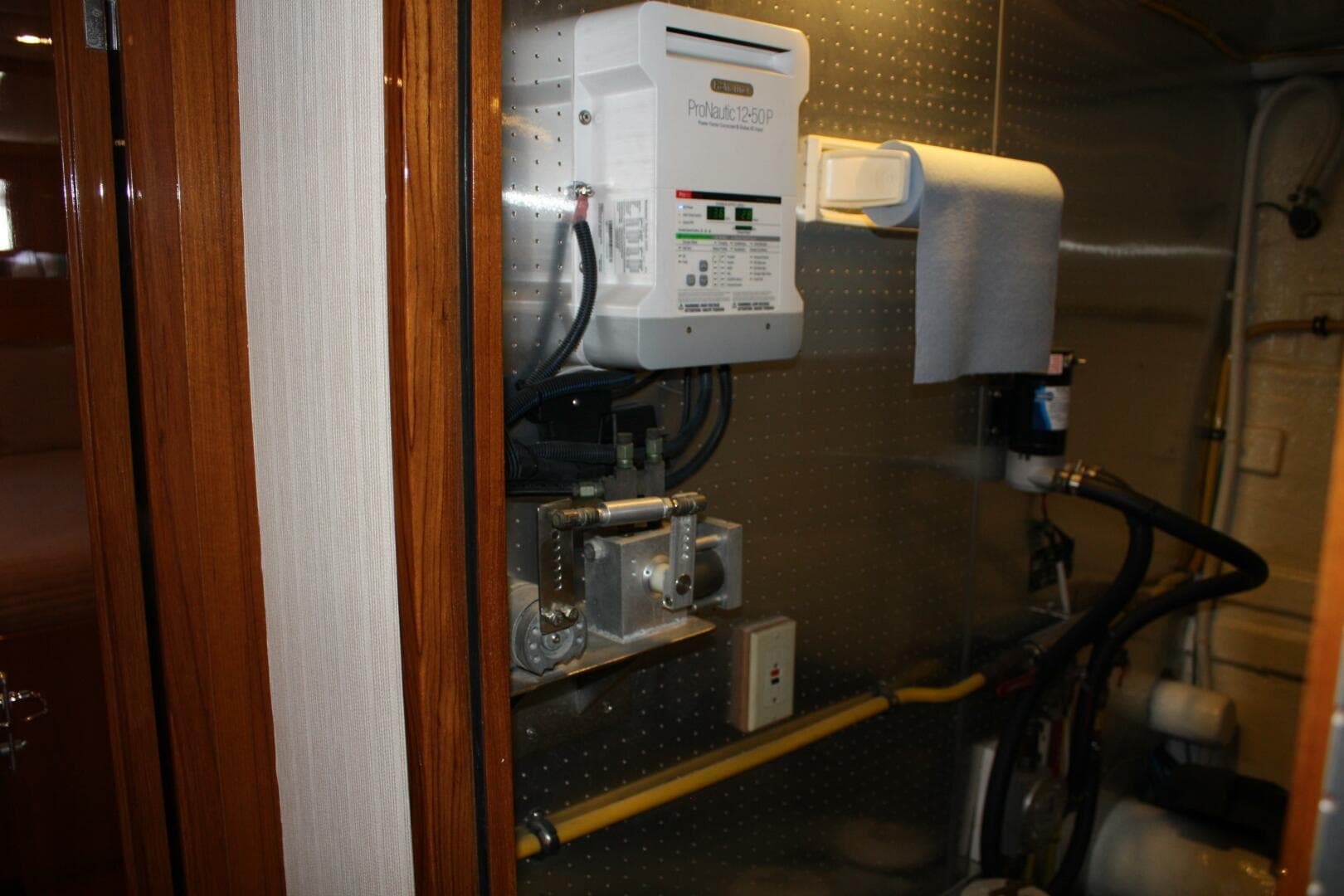 2000 Jefferson 56 Rivanna — photo 63