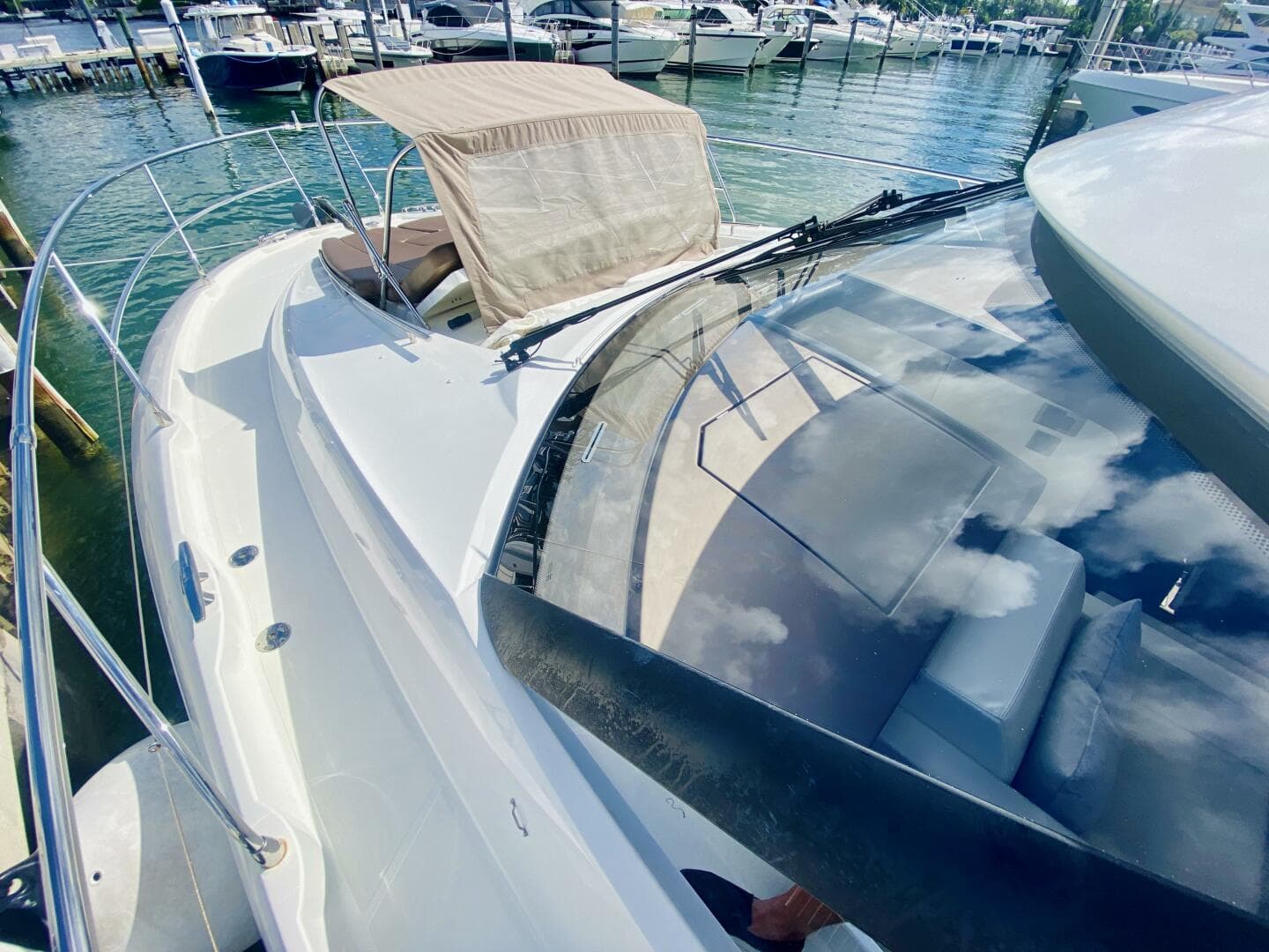 2015 Prestige 500 — photo 33