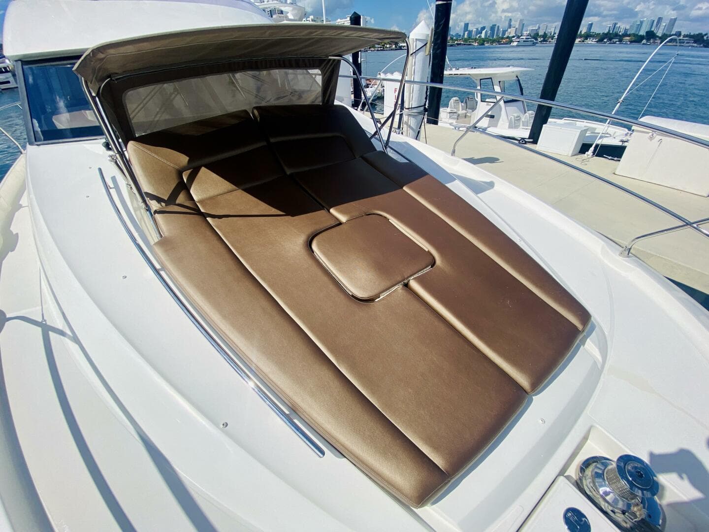 2015 Prestige 500 — photo 36