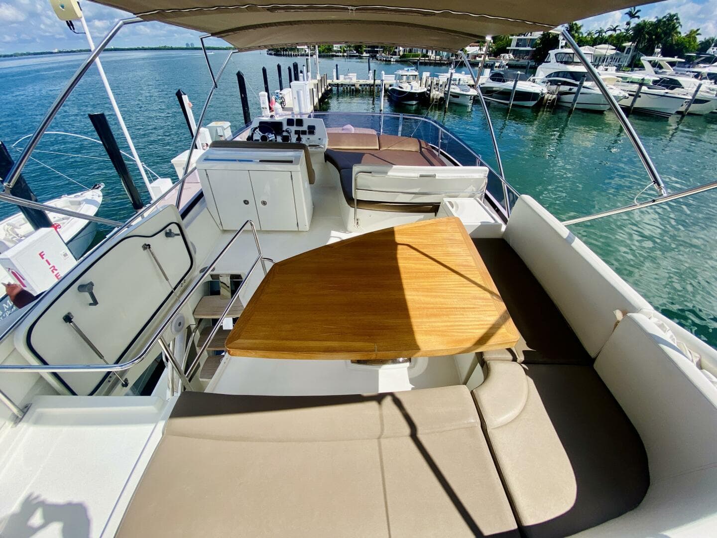 2015 Prestige 500 — photo 41