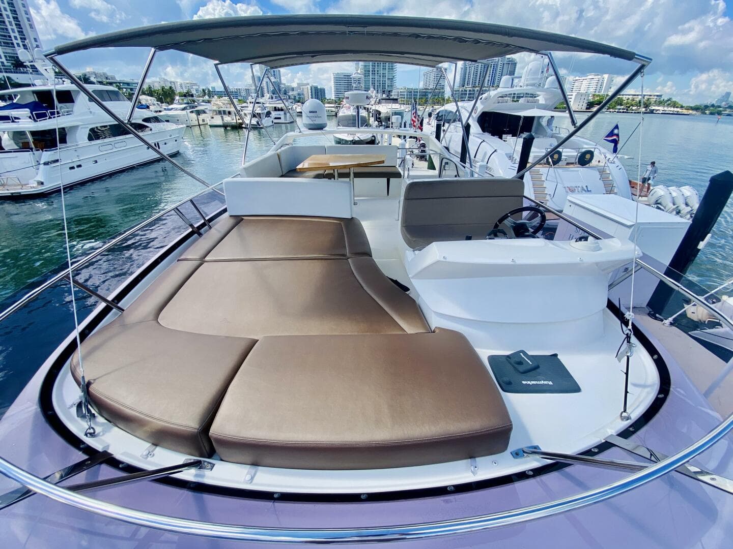 2015 Prestige 500 — photo 54