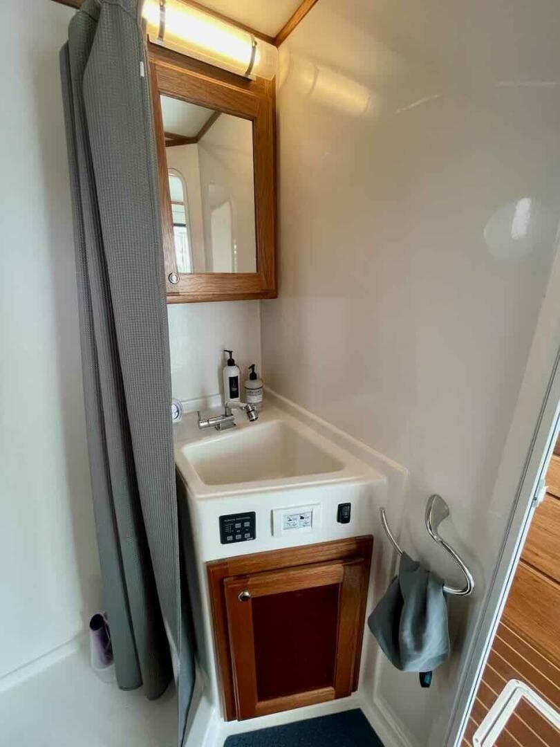 2021 Great Harbour Tt 35 — photo 37